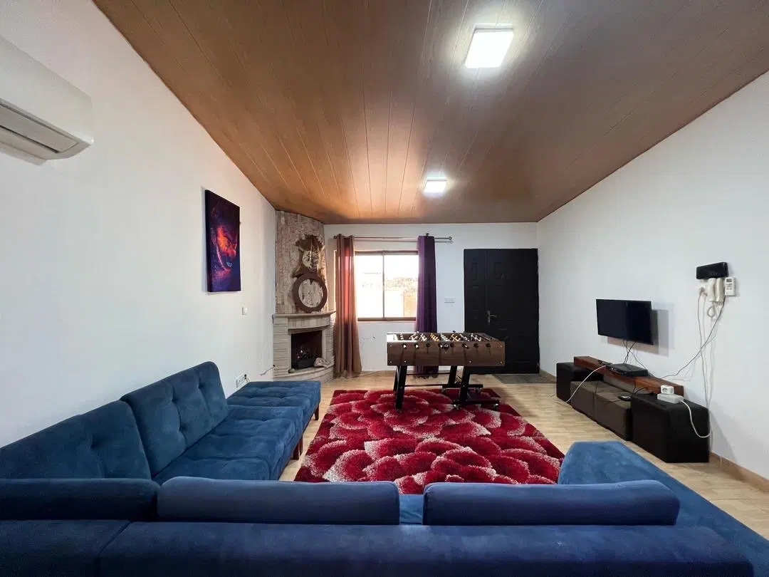 ویلای استخردار فول ‌امکانات