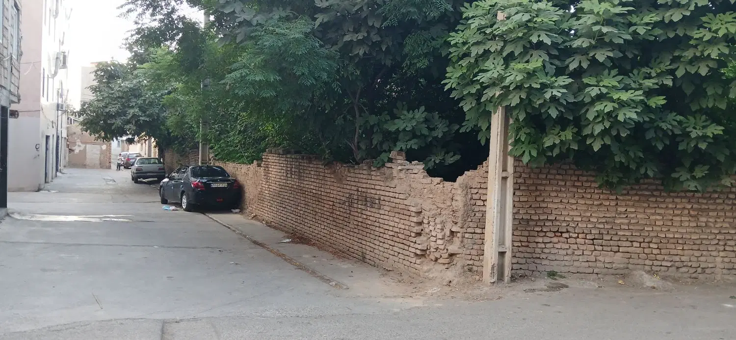زمین مسکونی
