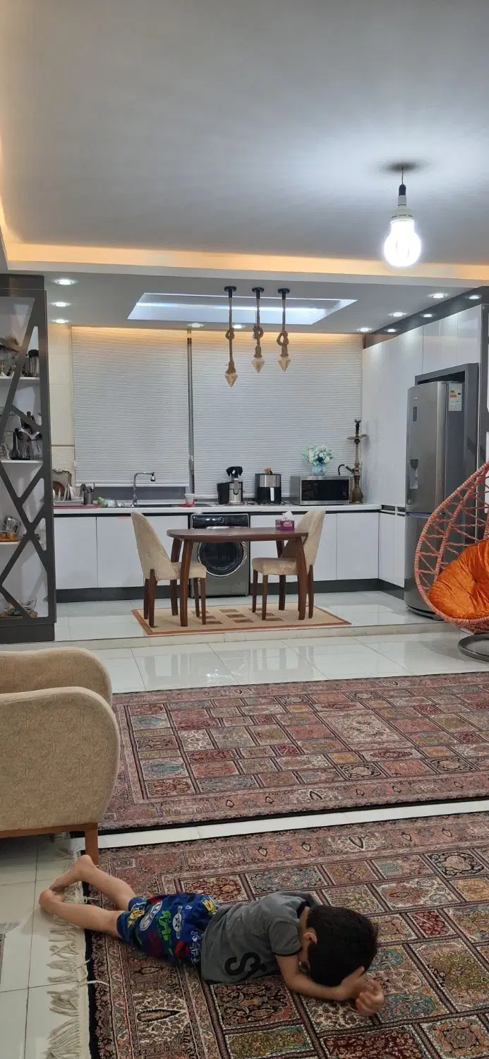 آپارتمان 86 متری شهرک شهرداری