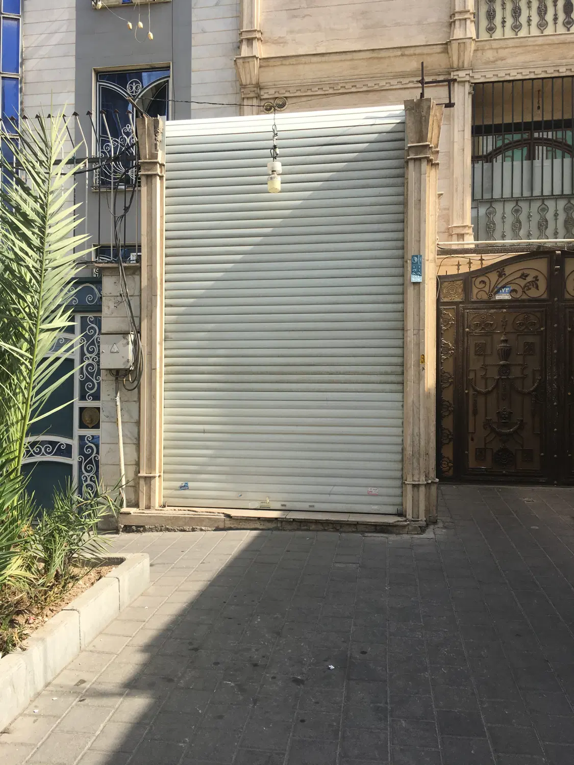 فروش مغازه ۲۱ متری ( ملکیت و سرقفلی )