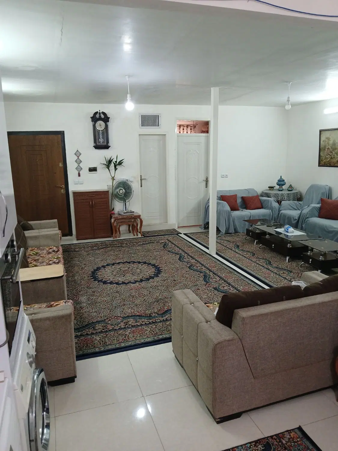 آپارتمان  دوخواب  105 متری