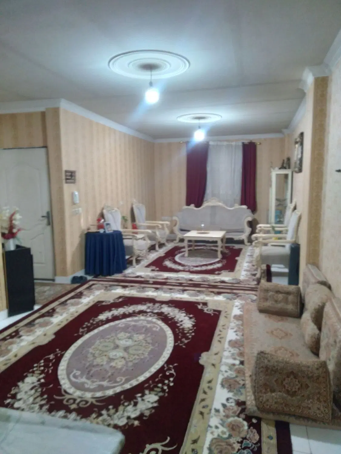 آپارتمان ۵۸ منر سنددار  خ طالقانی جنوبی