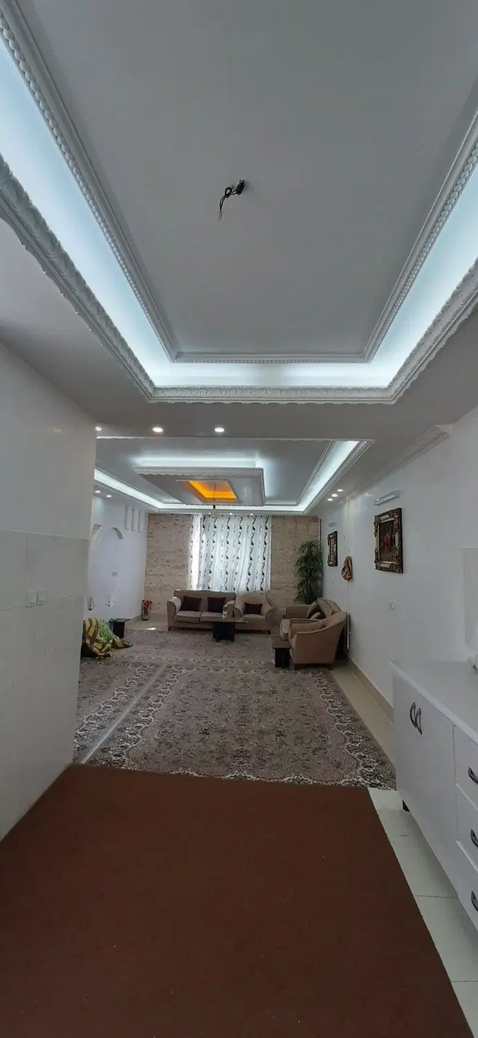 واحد ۹۰متری