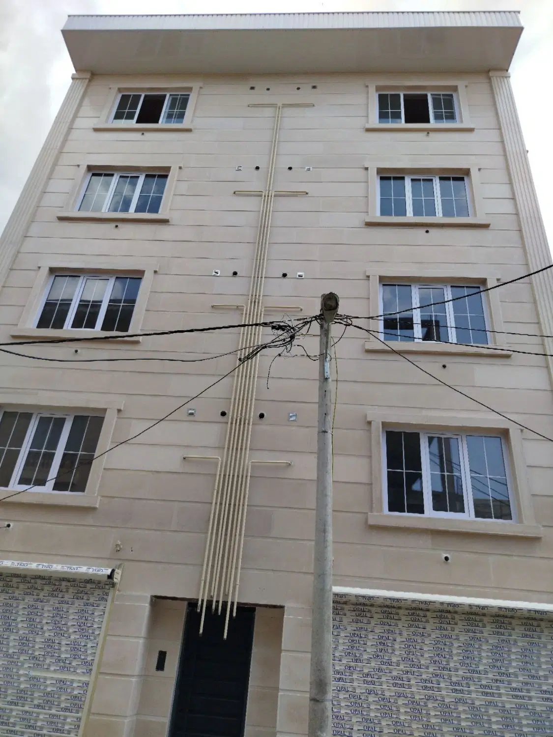 نوساز_پارکینگ_آسانسور_