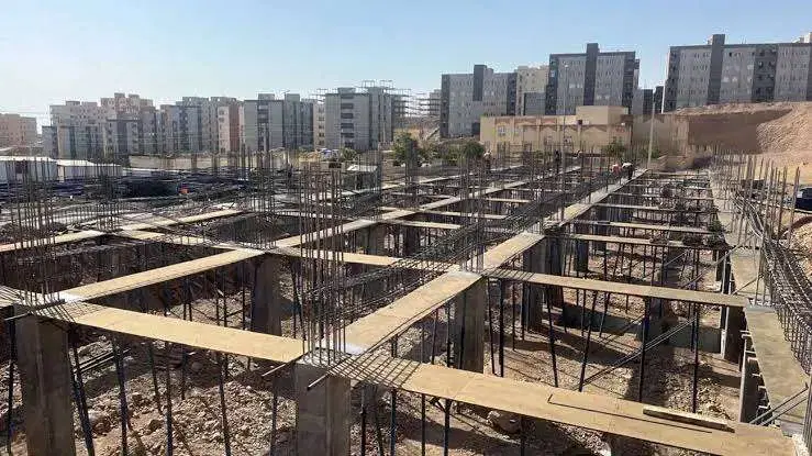 امتیاز آپارتمان در انتهای شهرک برق