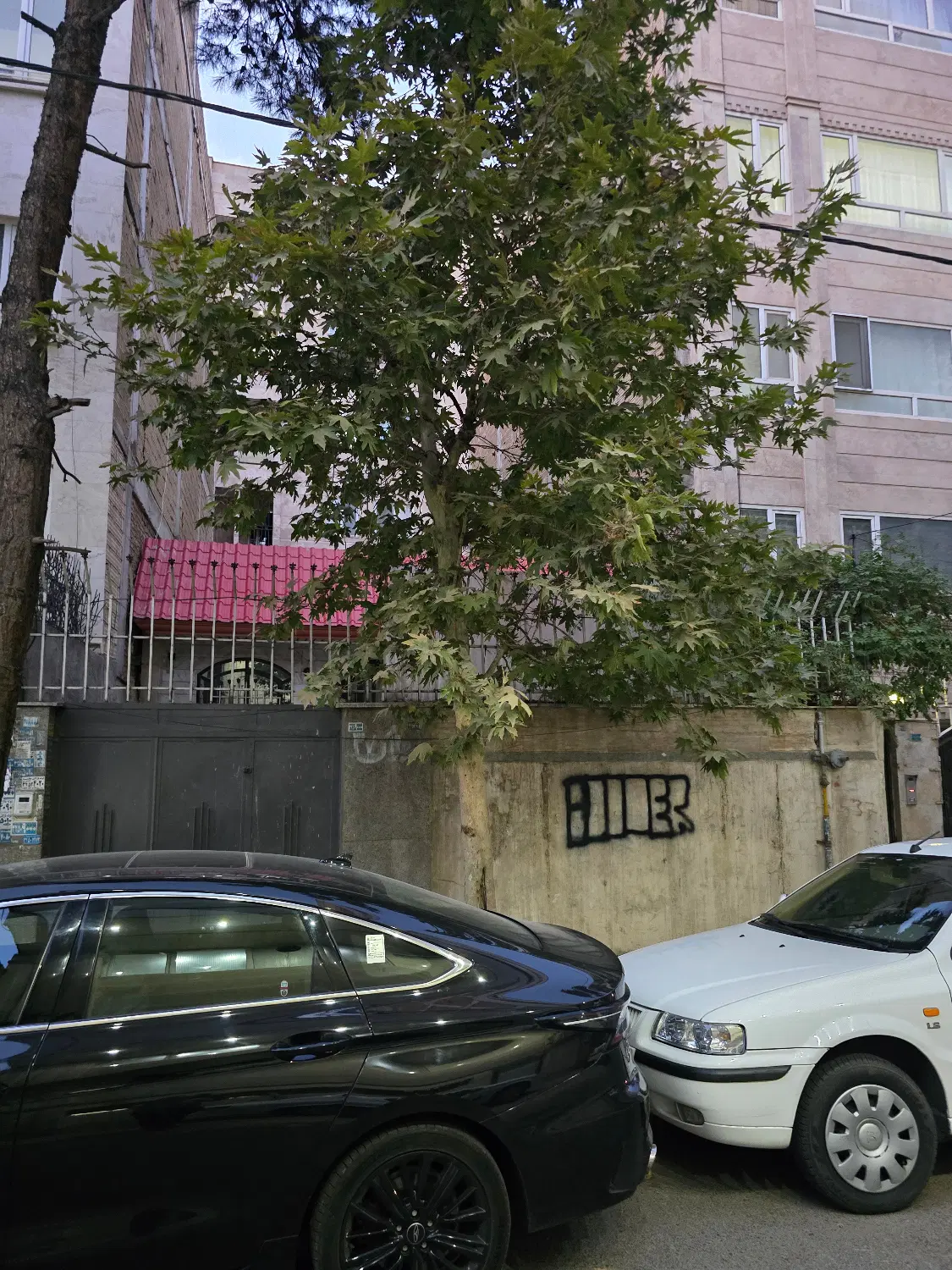 مسکونی تجاری قاضی اباد