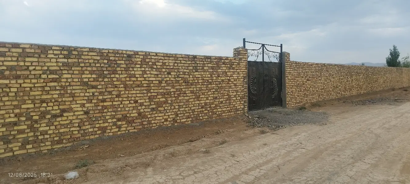 ۶۰۰ متر جاده میقان