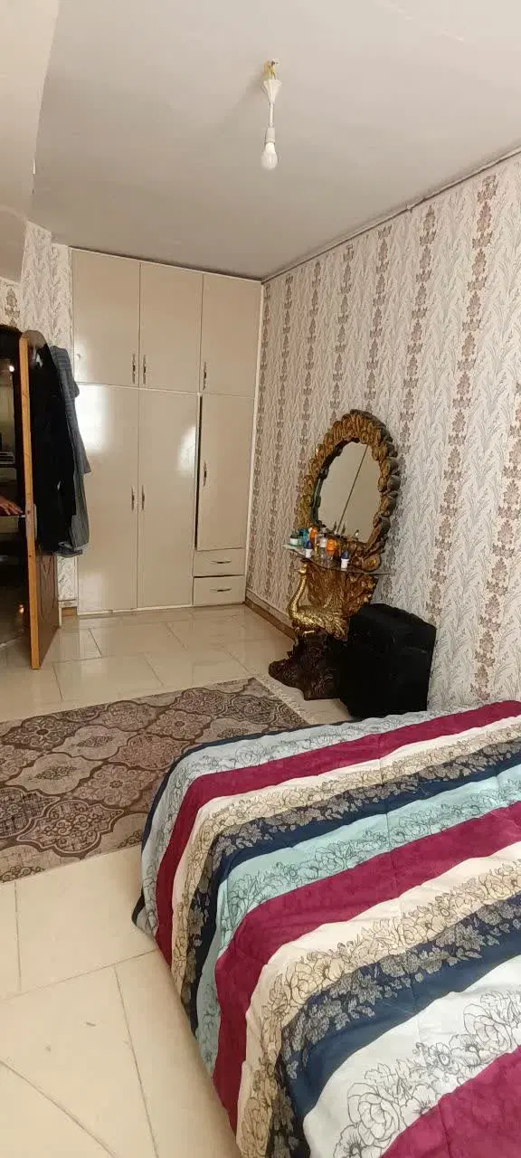 فروش یک واحد آپارتمان