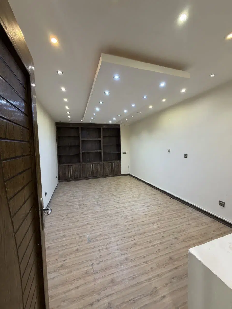 اجاره اتاق در یک مجموعه زیبایی