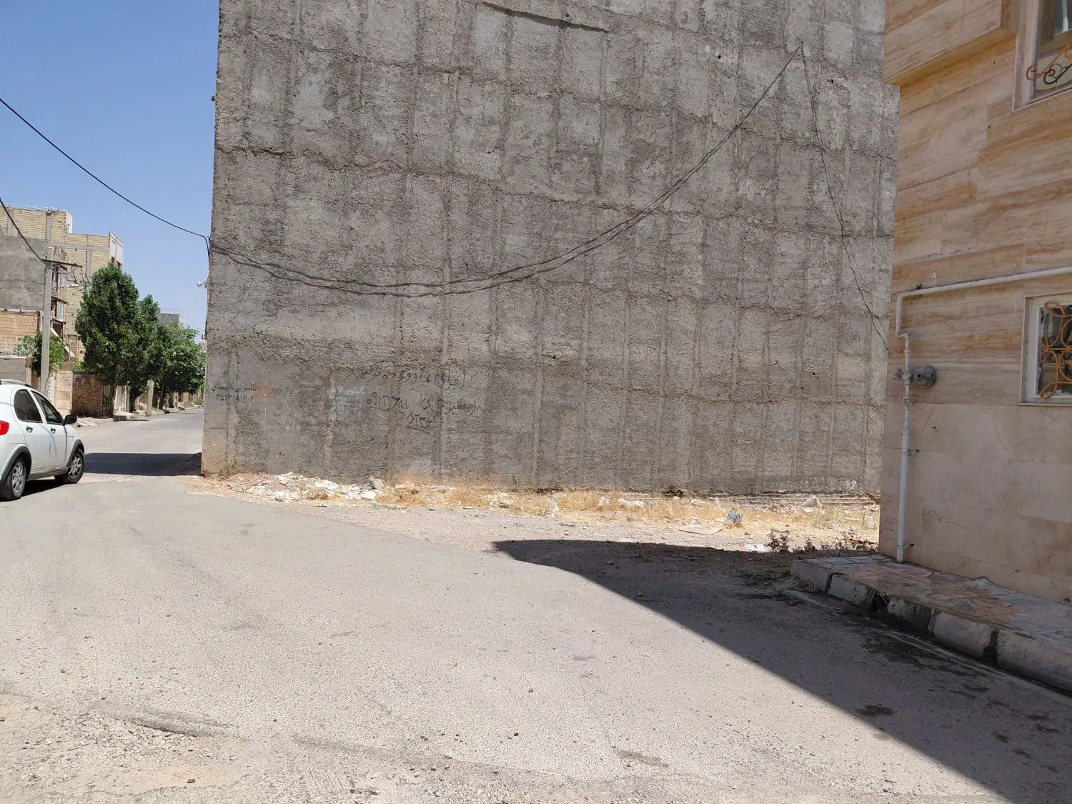 زمین مسکونی ۱۶۰ متری