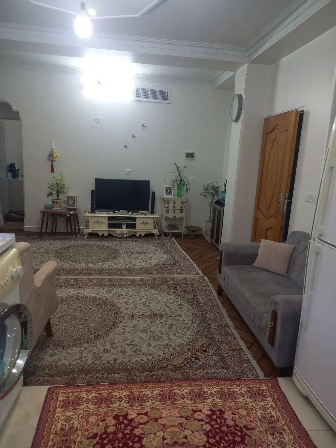 فروش اپارتمان۵۳ متری قائمیه عدل آباد خ کمیل