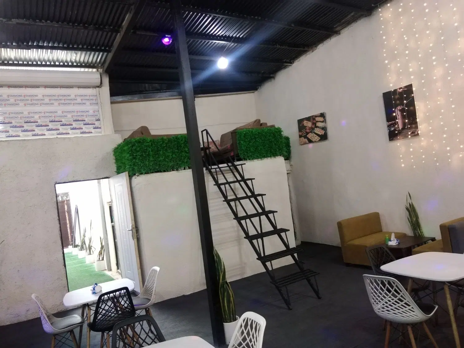 رهن و اجاره سالن جهت انباری