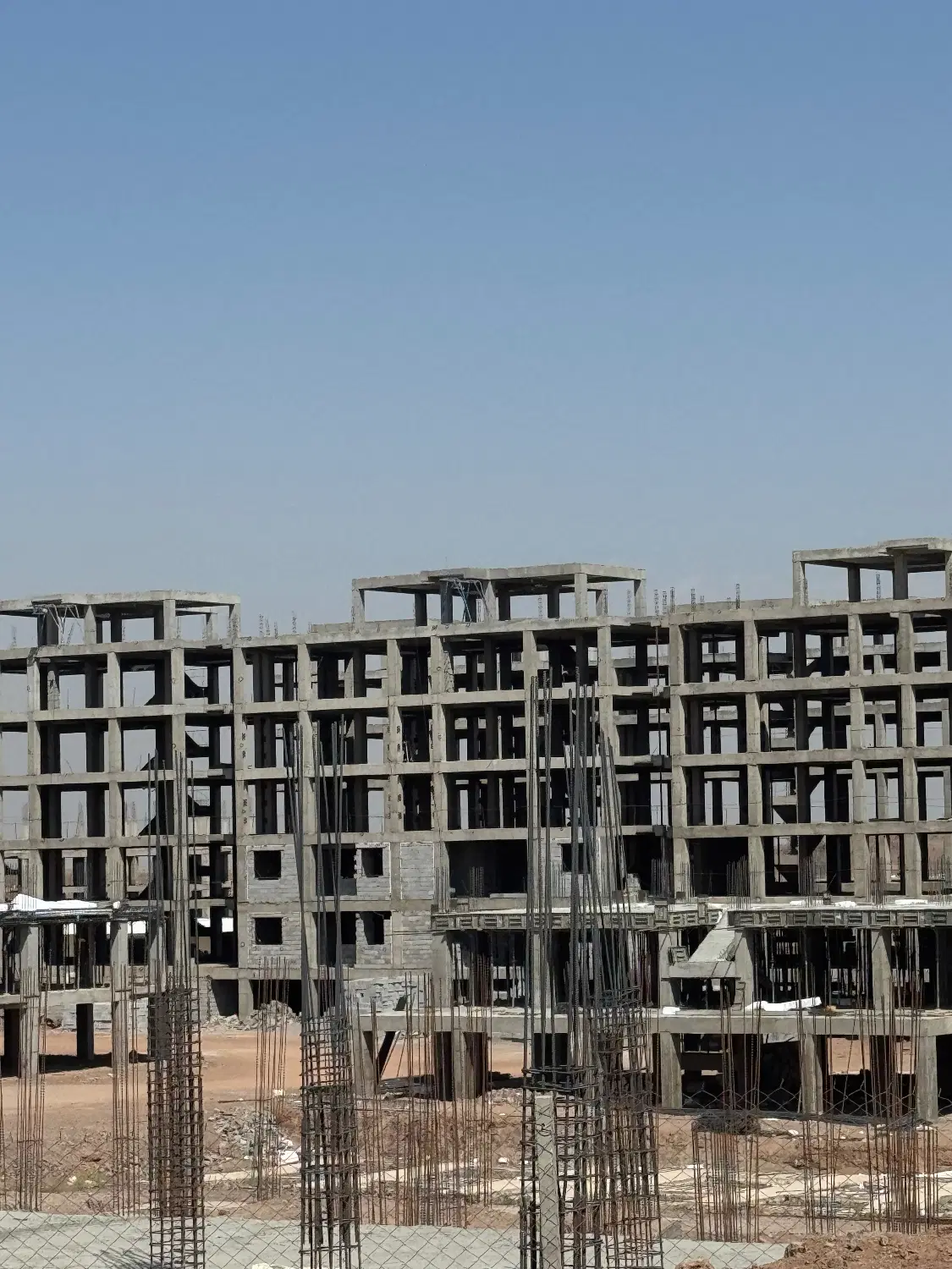 آپارتمان 110 متری همراه باپارکنگ و انباری فاز صفر