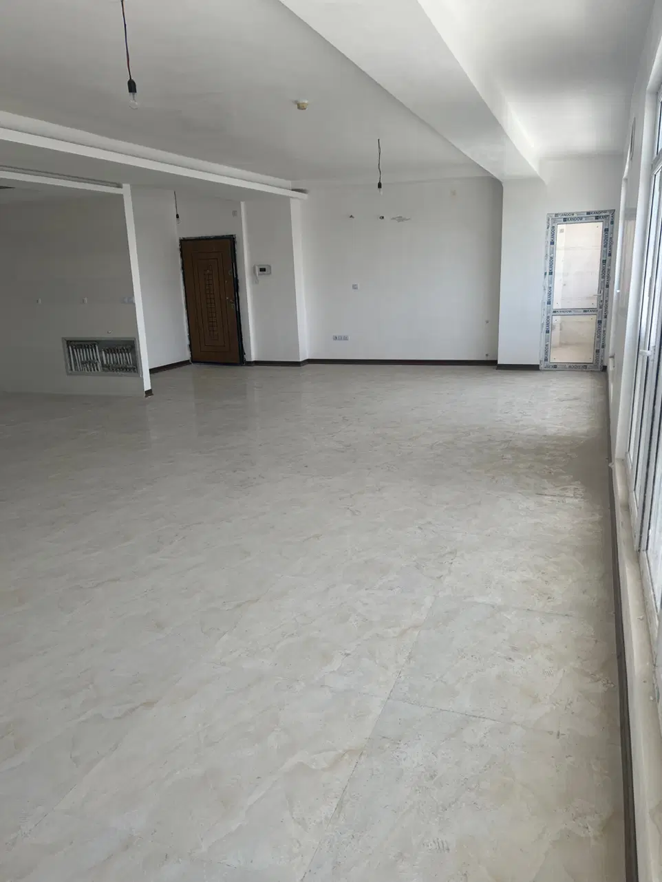 اپارتمان ۲۰۰ متری