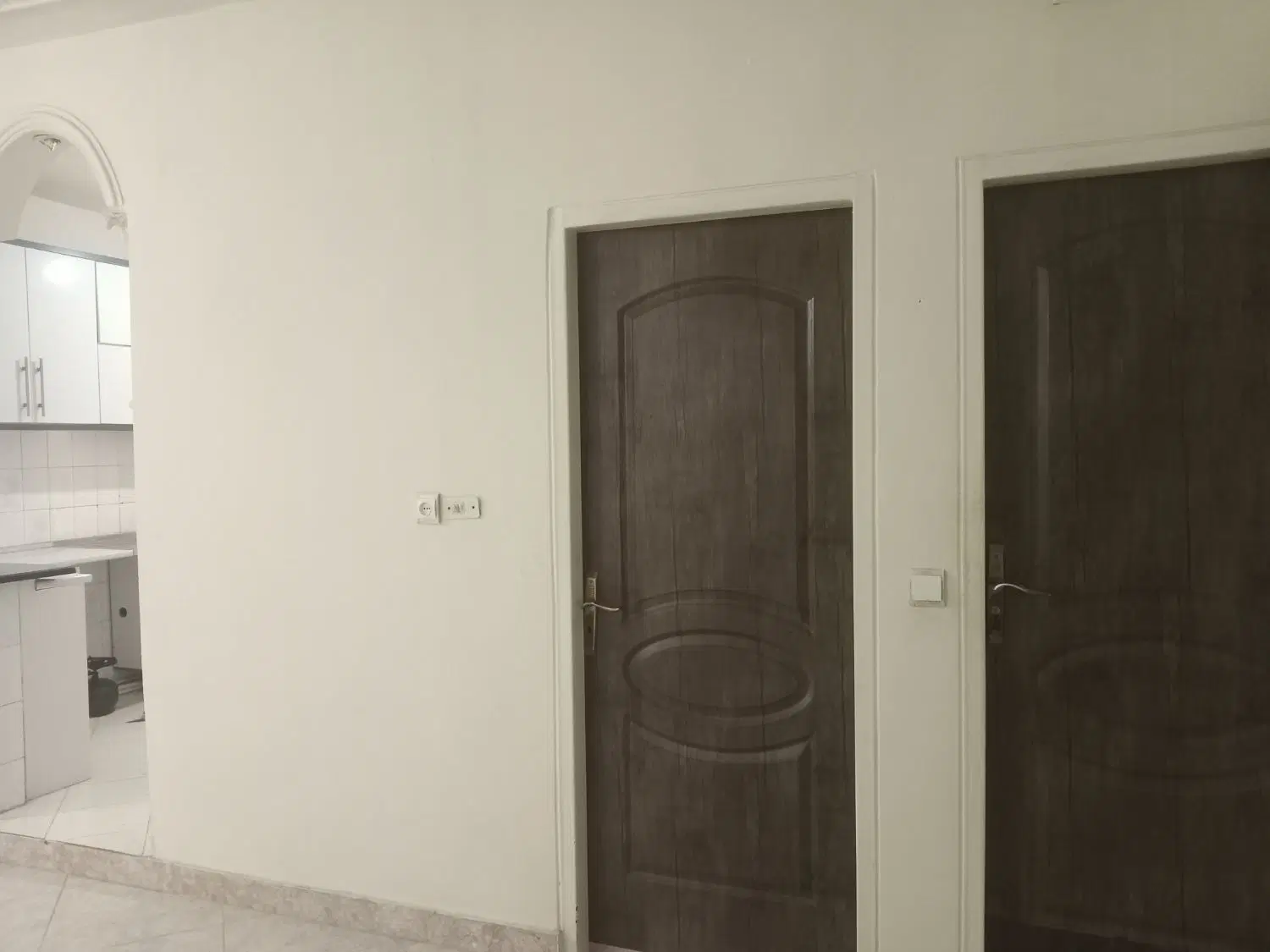 آپارتمان تکواحدی طبقه دوم پارکینگ اختصاصی
