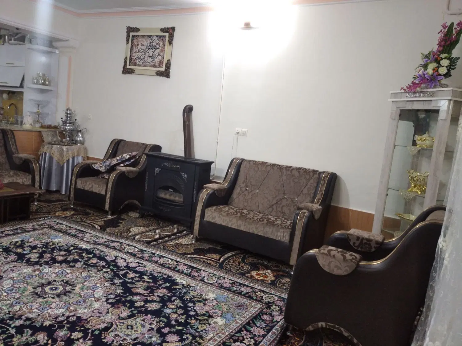 منزل پنج‌تن 12فروشی