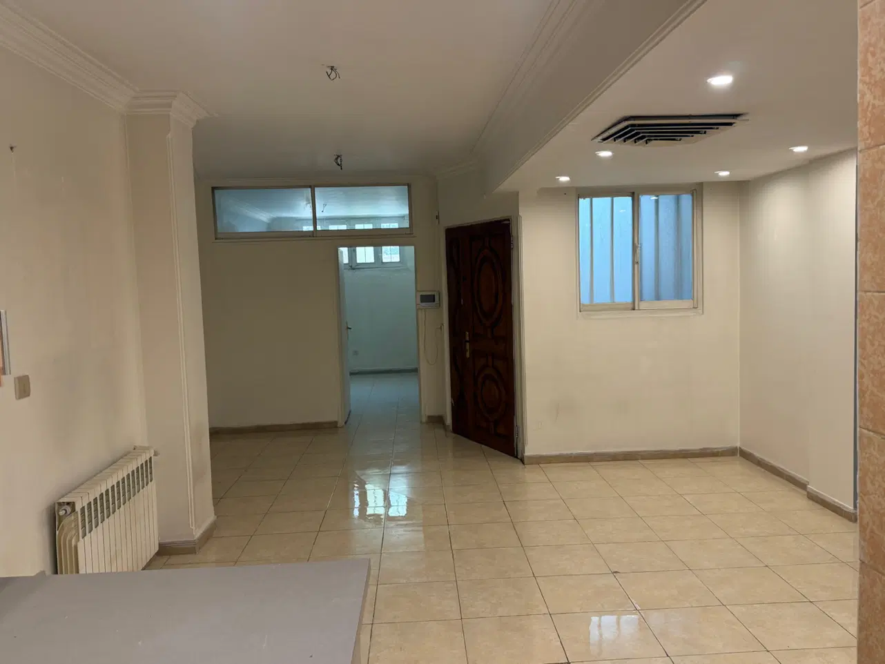 یک خوابه زیرهمکف ولنجک