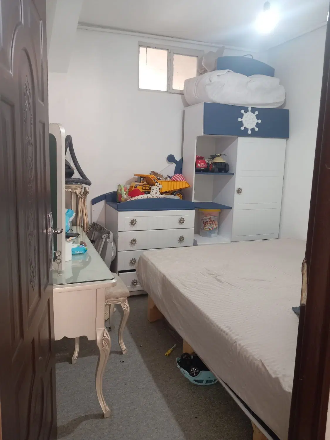 آپارتمان ۹۰ متری در چراغچی ۱۵