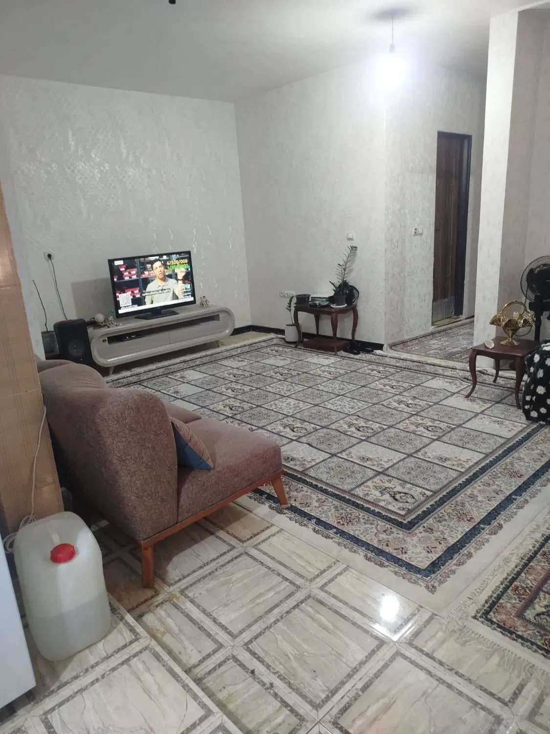 فروش واحد اپارتمان فاز7