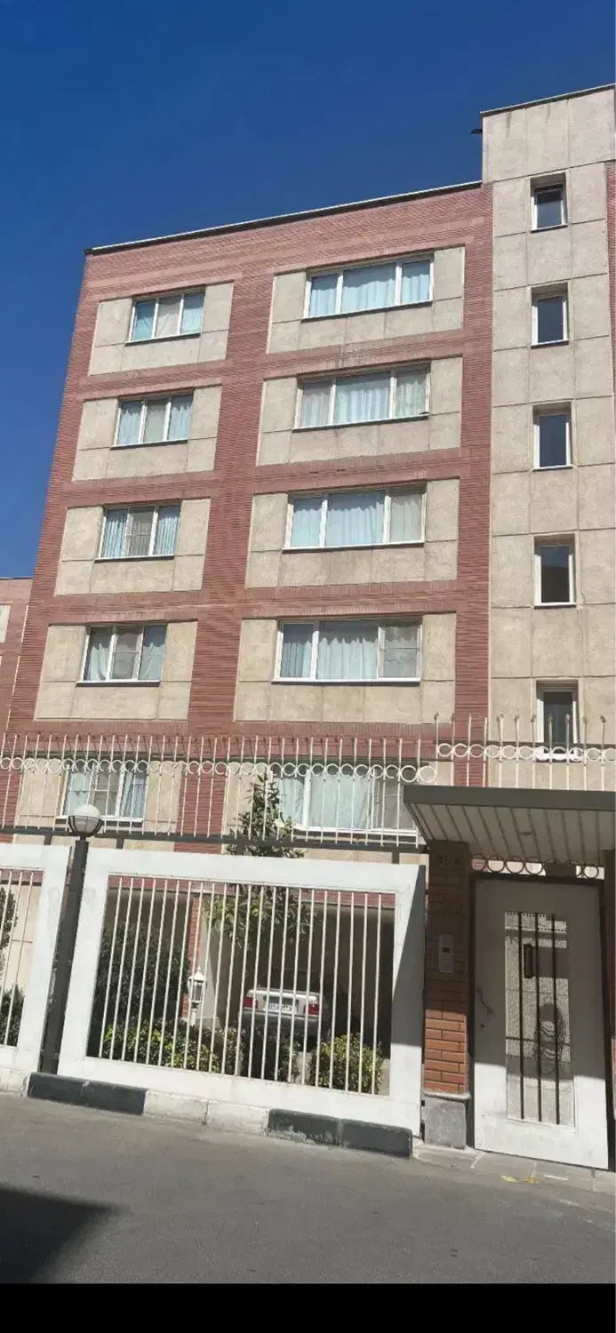 آپارتمان در موقعیت خوب