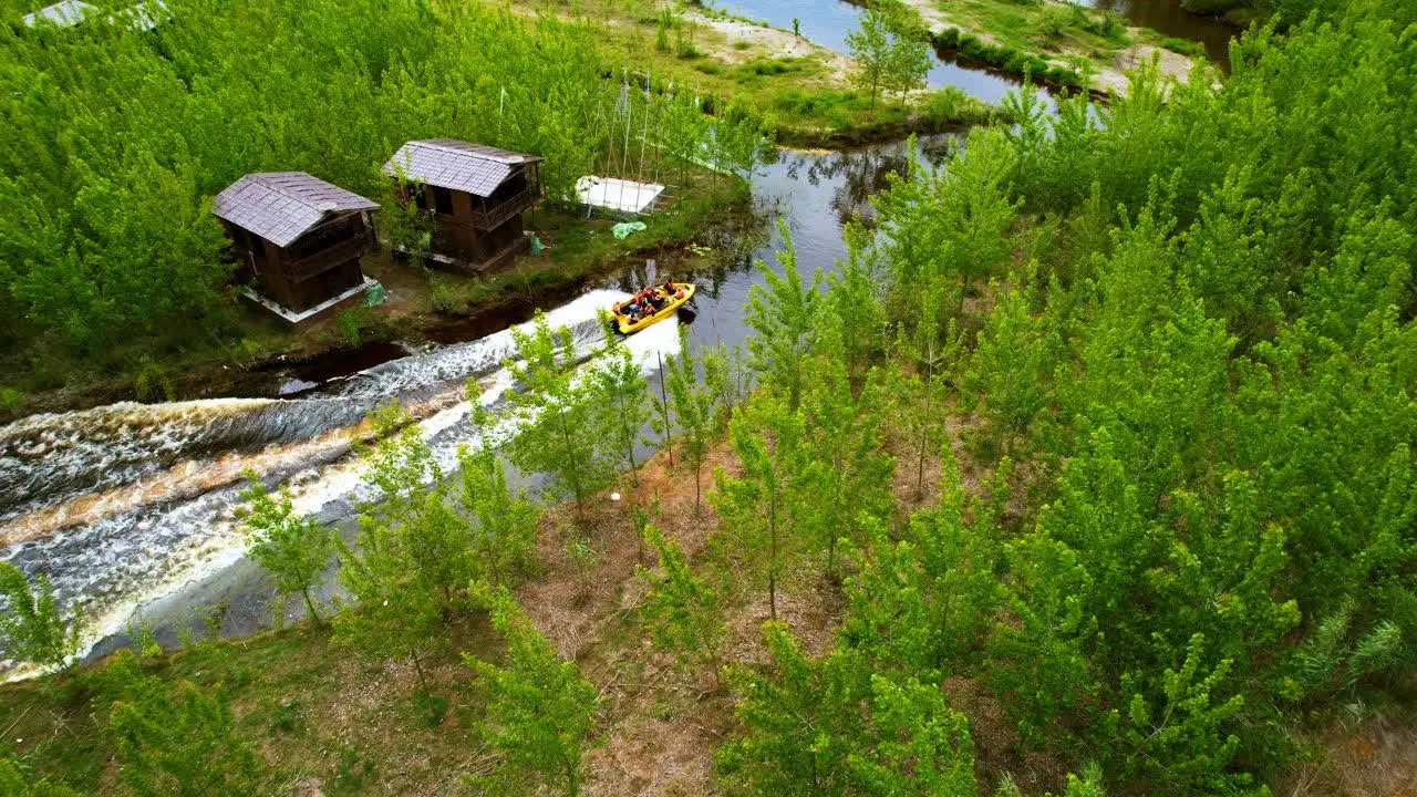 دنیایی متفاوت