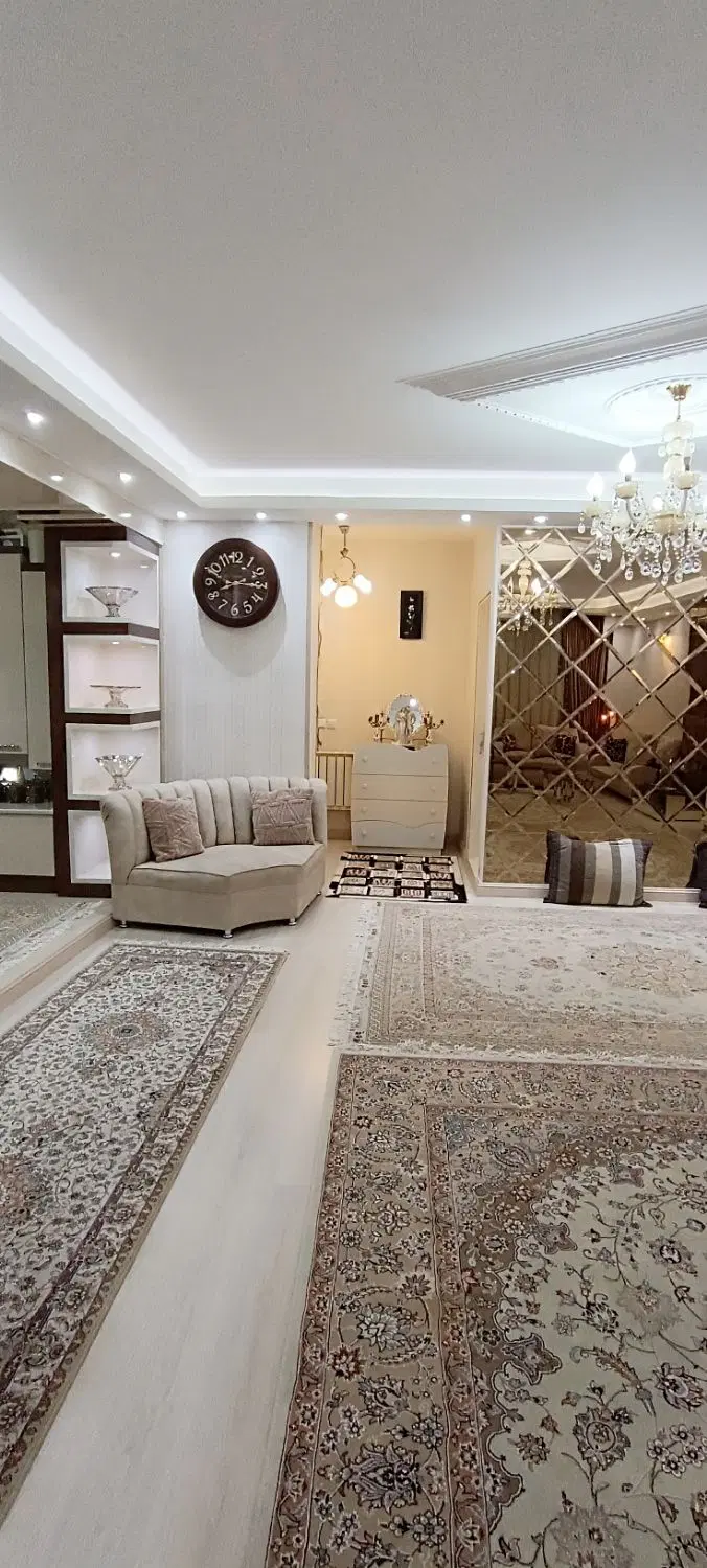 آپارتمان۱۰۵متری، دوخوابه،لوکس