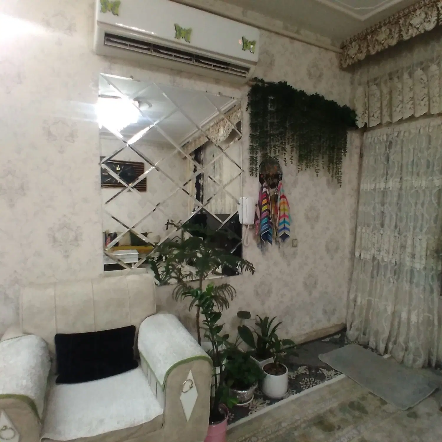 ۱۰۰ متر خونه ویلایی حیاط دار فول امکانات