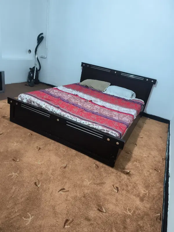 سوییت اجاره (خانه سه اتاقه)