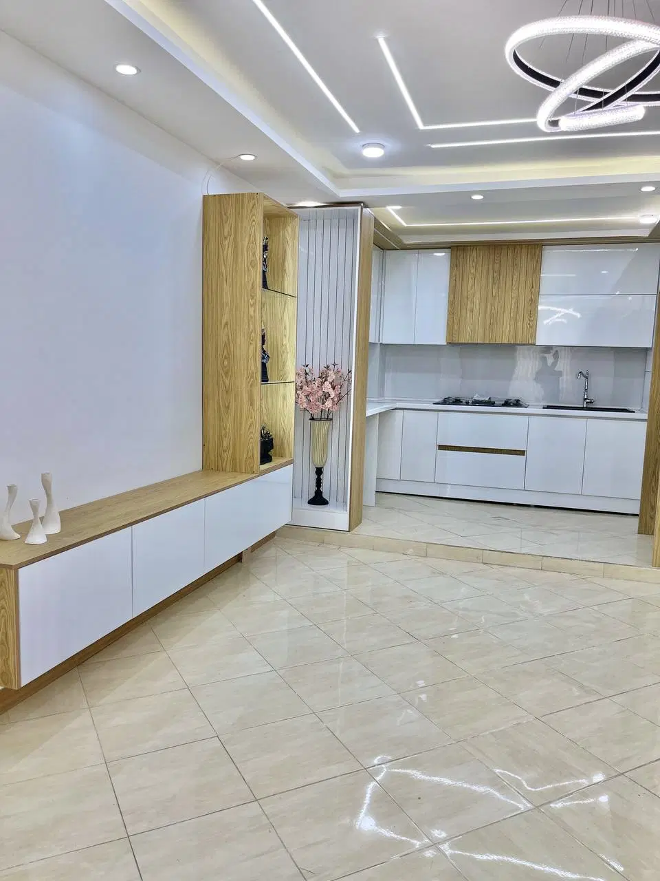 ۶۵متر۲ خواب آسانسور پارکینگ‌ _ فول‌امکانات