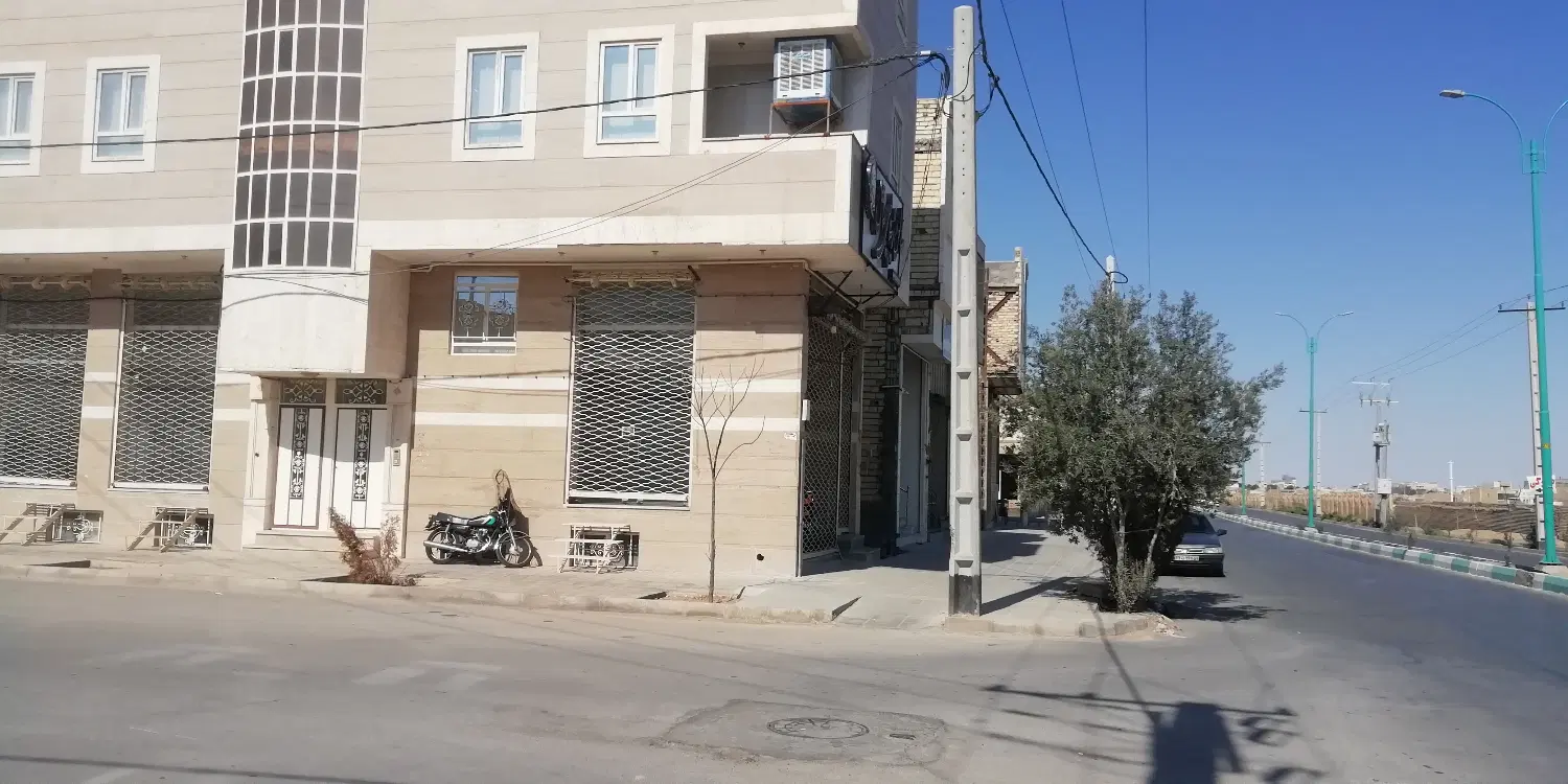 اجاره زیر زمین نزدیک میدان حج دفتر