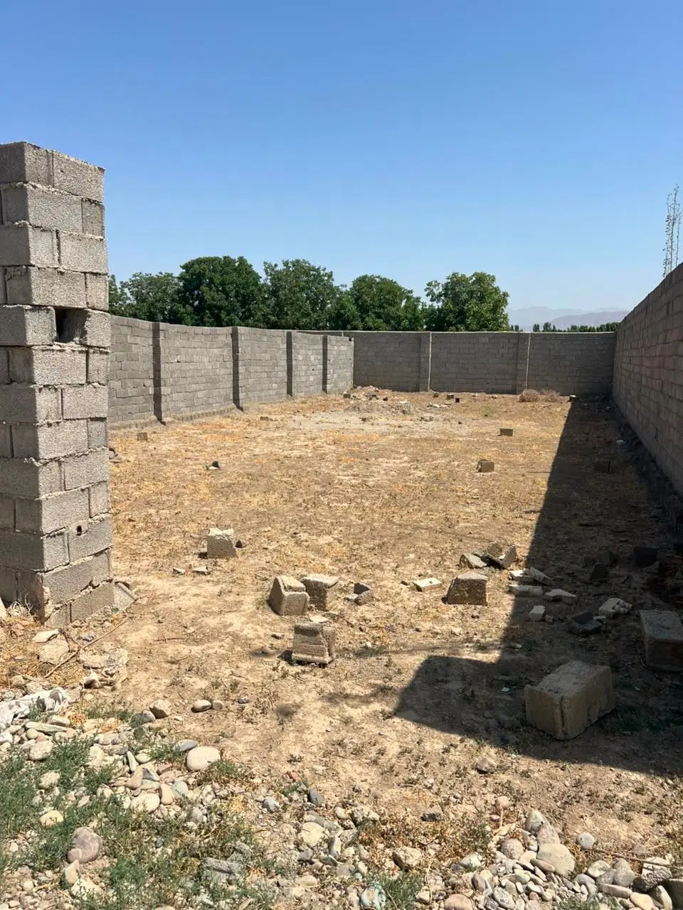 زمین ۳۳۰ متر قوهه چهار باغ