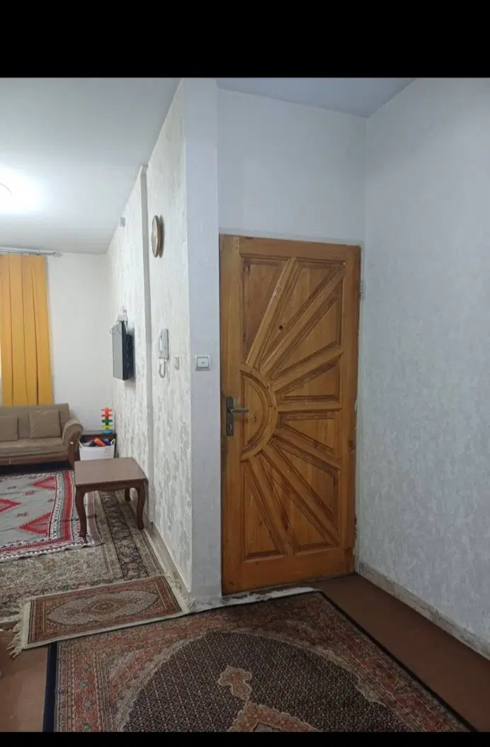 یک واحد آپارتمان ۵۳ متری نقلی عروسک