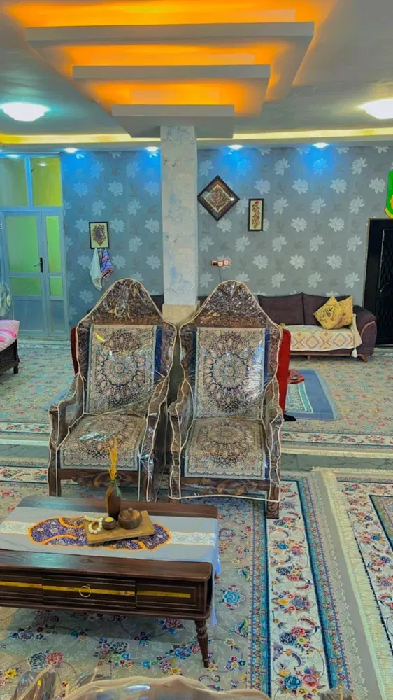 خانه انتهای خیابان ابن سینا بدراباد