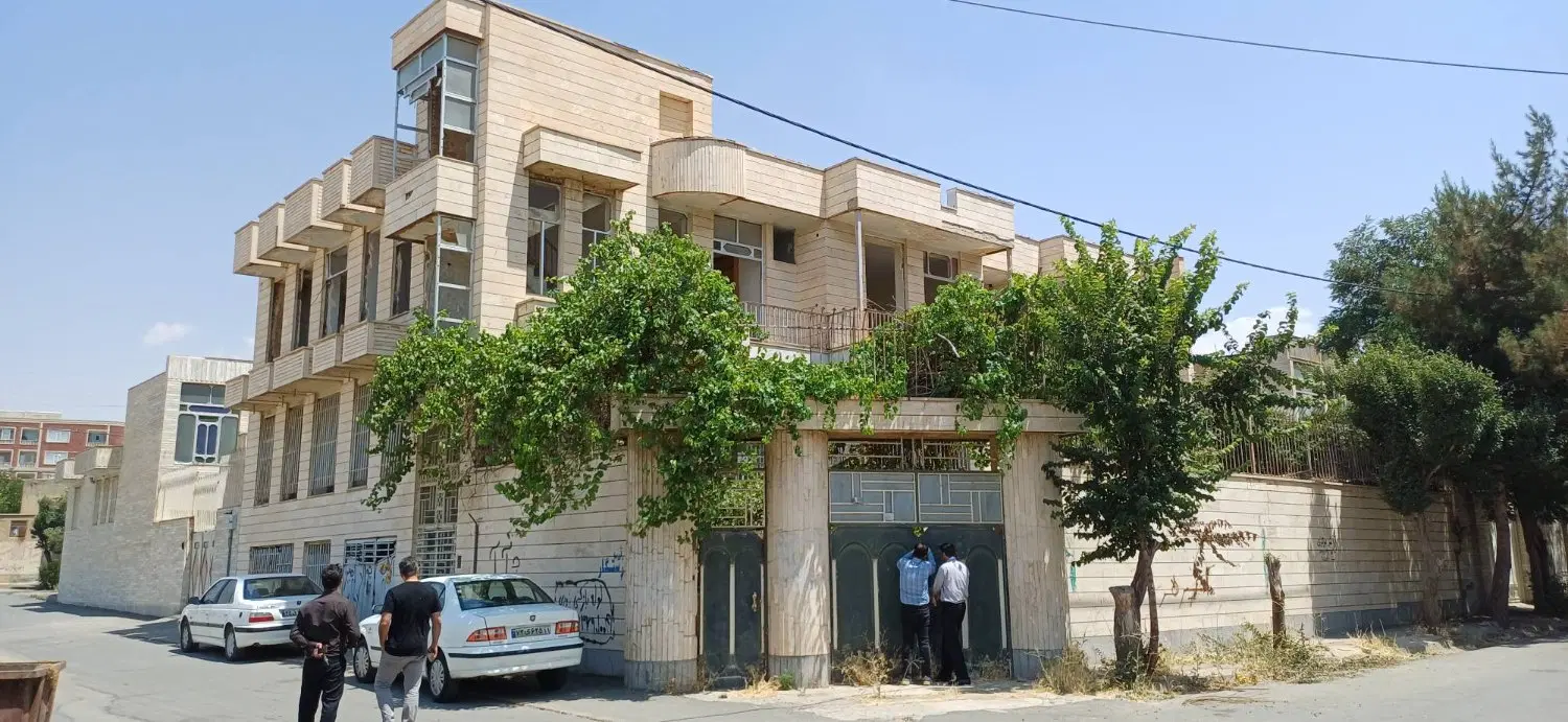 فروش ملک واقع در شهر سنقر