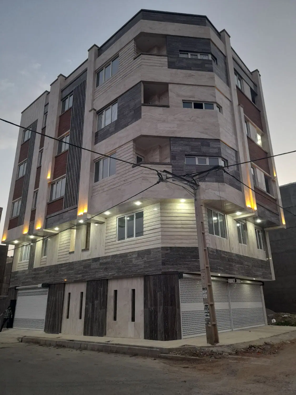 فروش واحد مسکونی در شهرک دانش