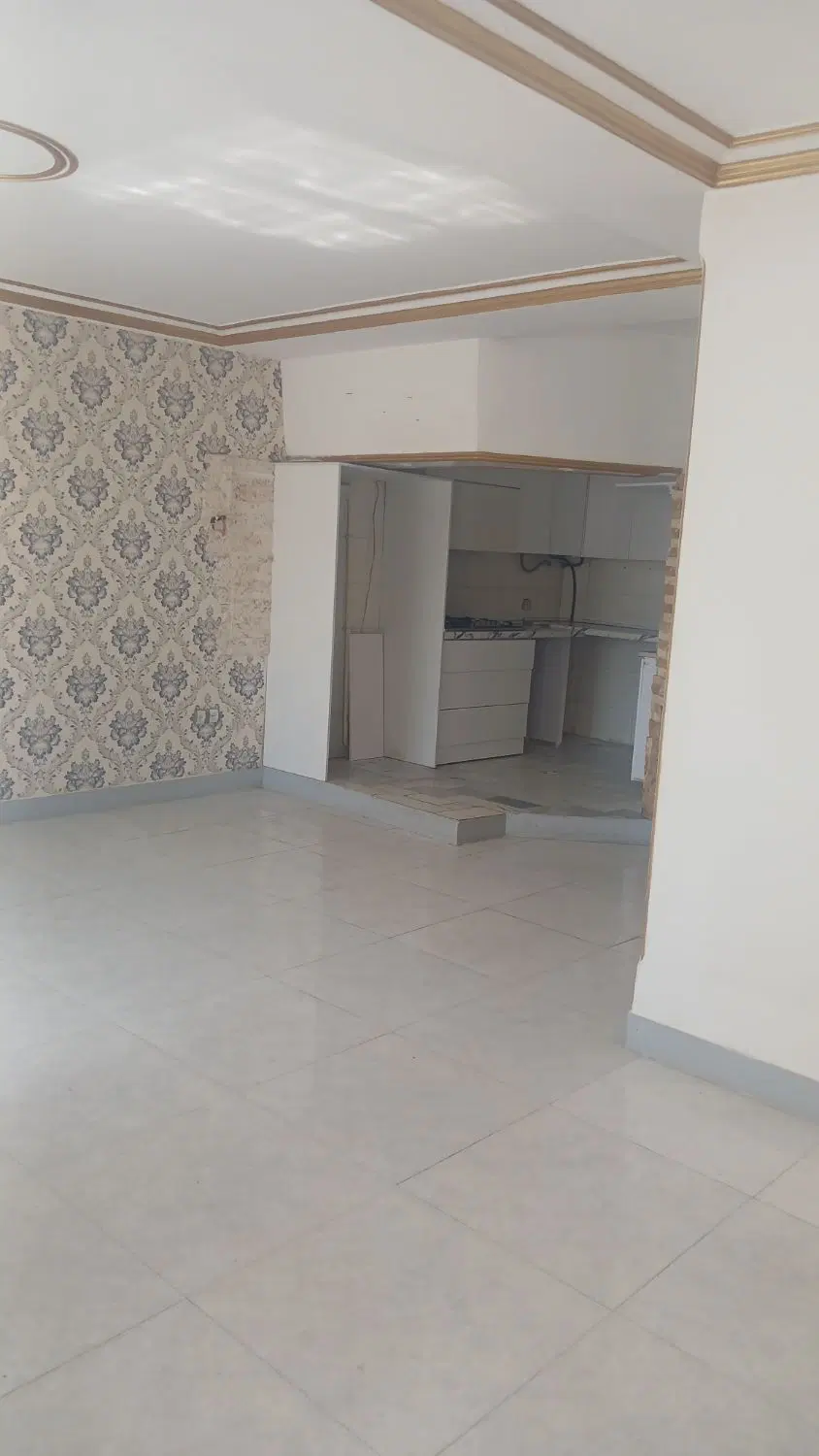 ۷۵متری طبقه دوم در شهرک ارم