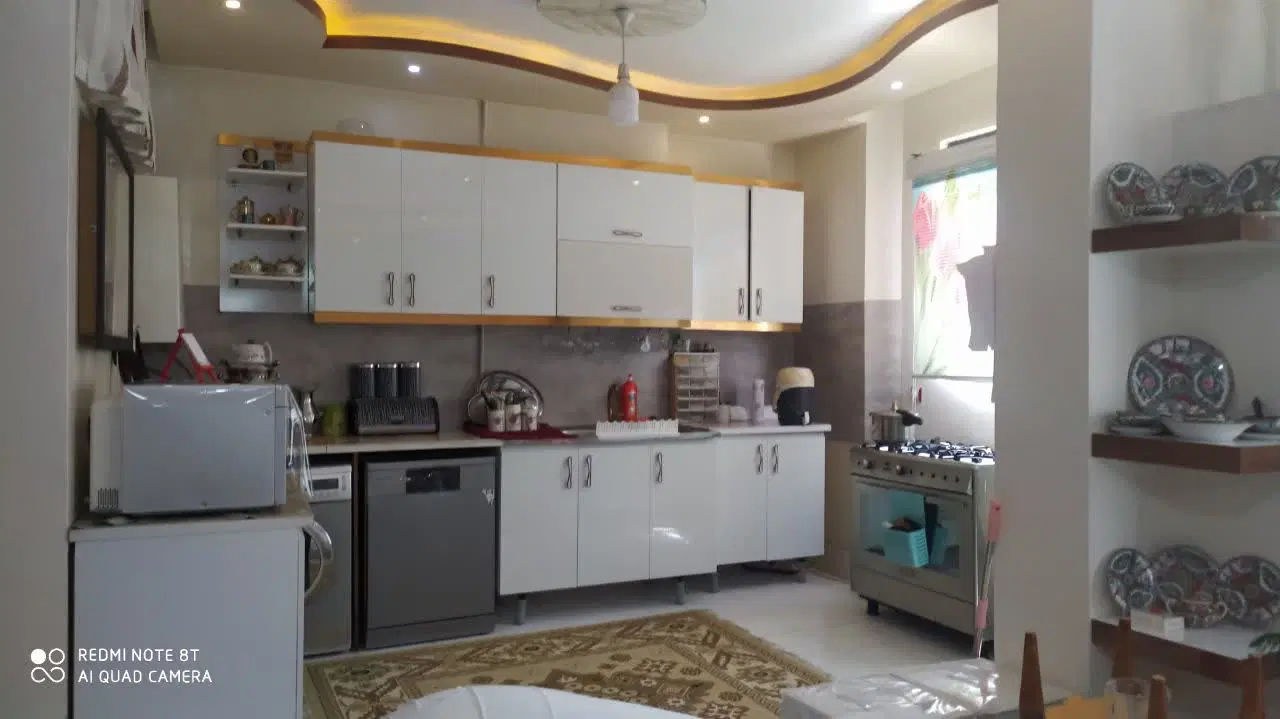 فروش طبقه اول دستگرد برخوار