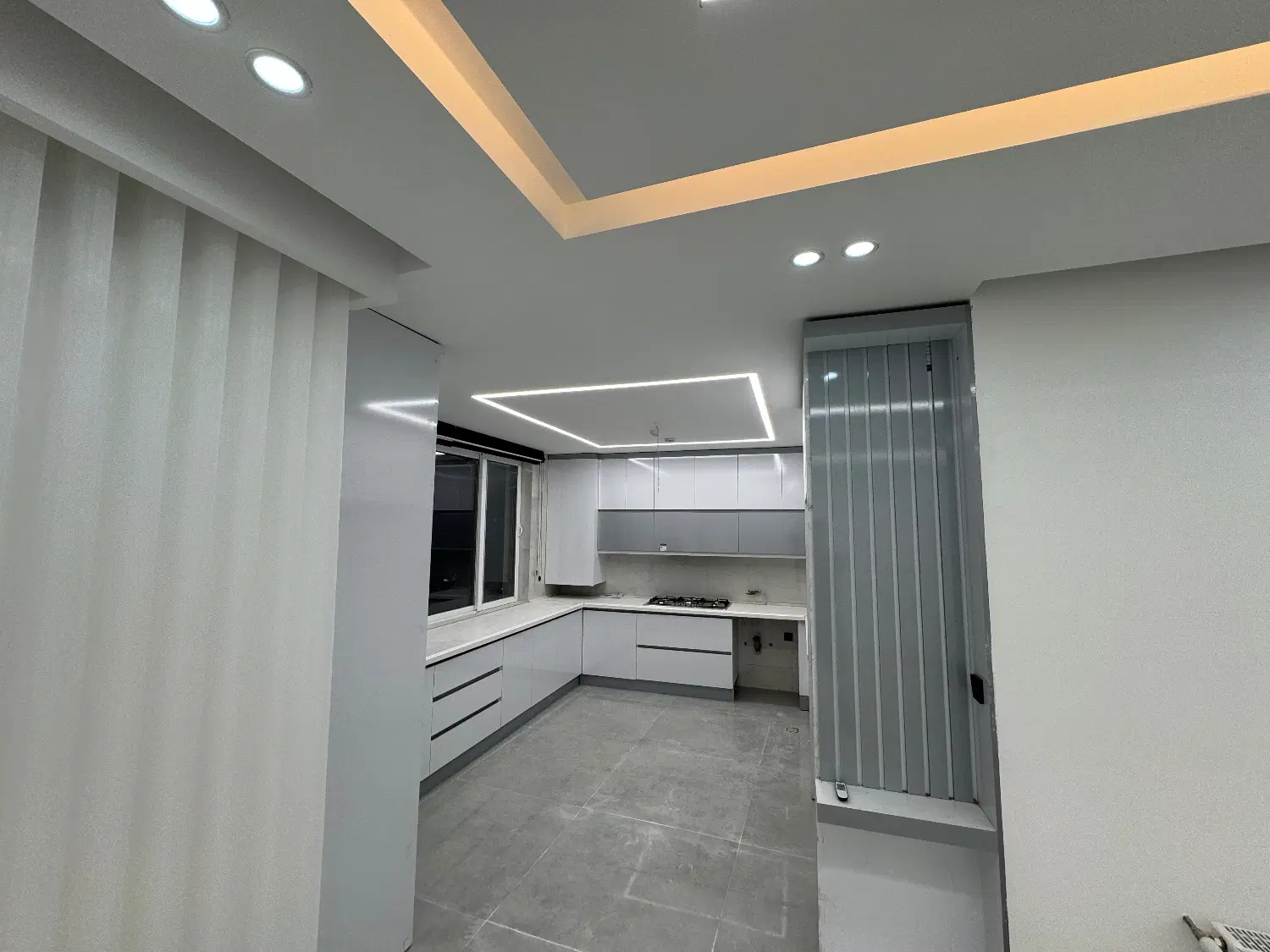 فایل آپارتمان های فروشی(جنوب شهر)املاک گلسار