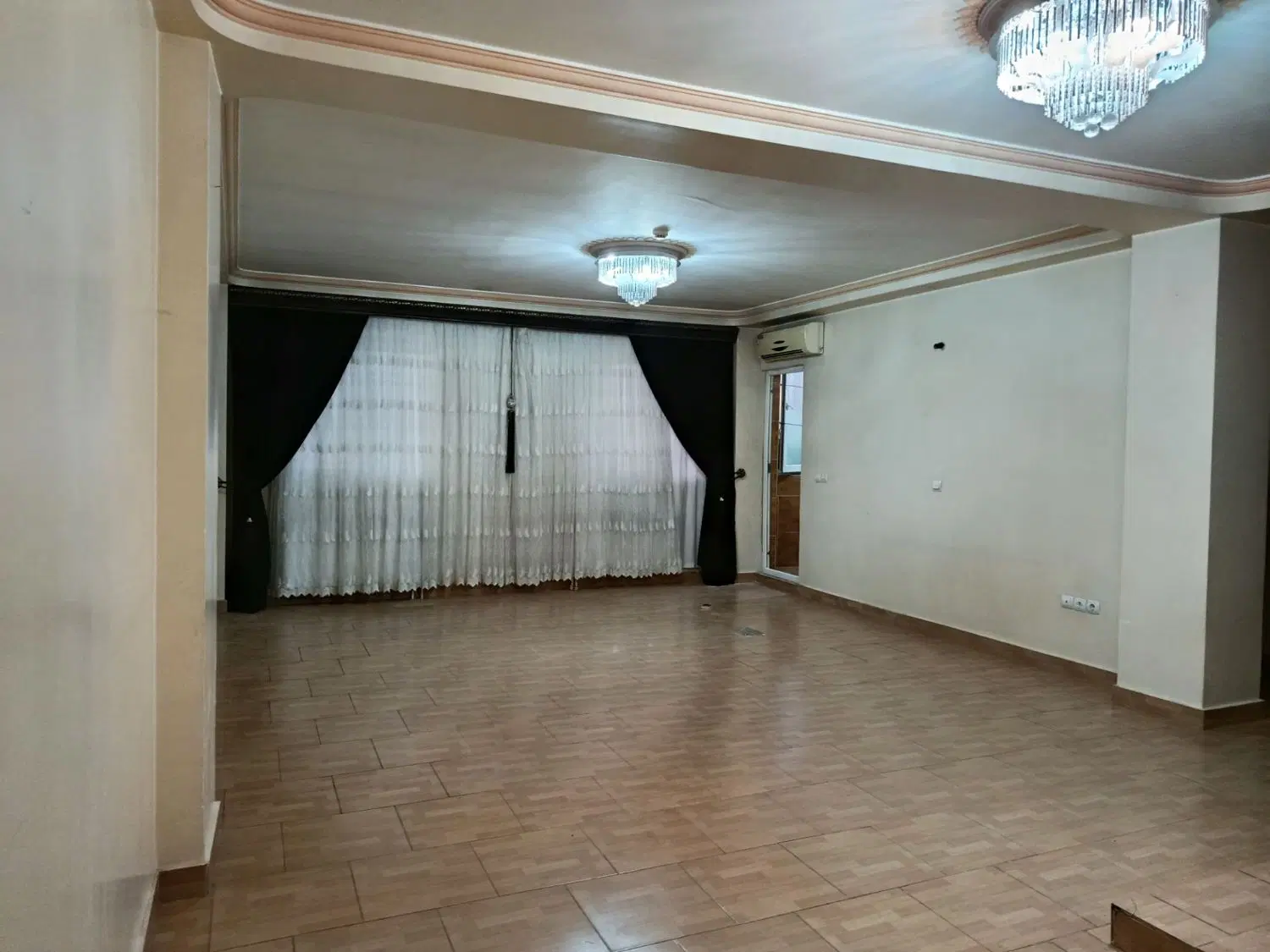 آپارتمان دوخواب خاقانی ارومیه