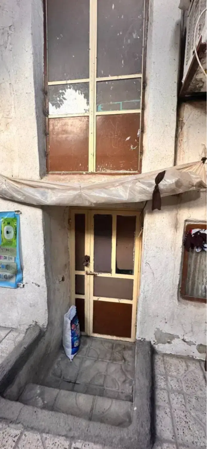 منزل دربست بافت تجاری محله ای