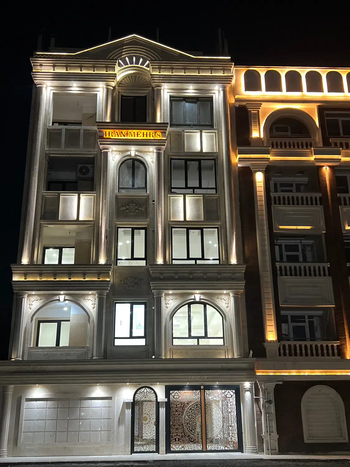 فروش واحد نو ساز ساختمان ایرانمهر۱۱۵ متری