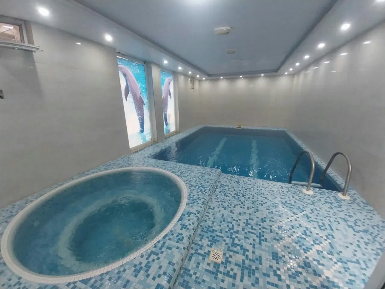 ویلای استخردار لاکچری