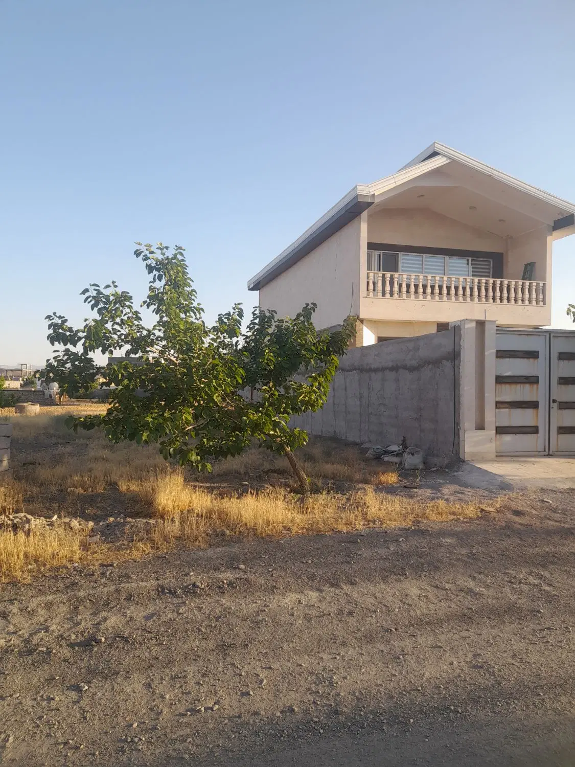 زمین  ۱۸۸ متری شهرک پرستو