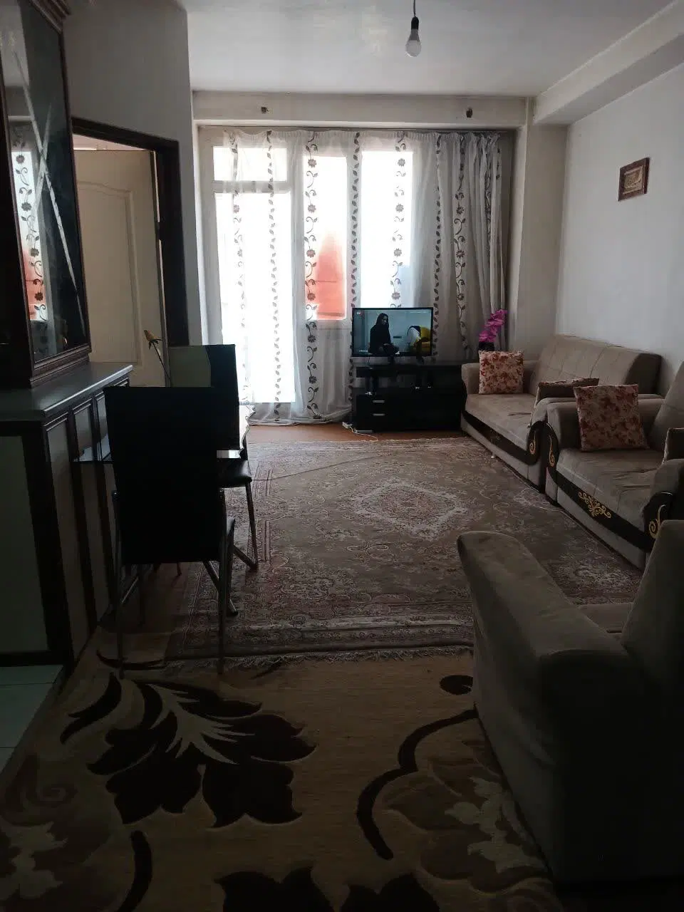 فروش‌آپارتمان‌در‌اندیشه