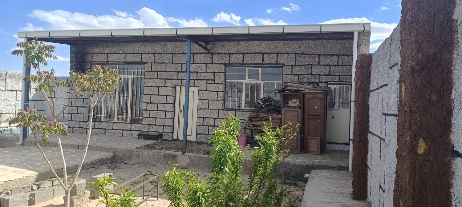 باغ نقلی در باغ معروف 260 متر