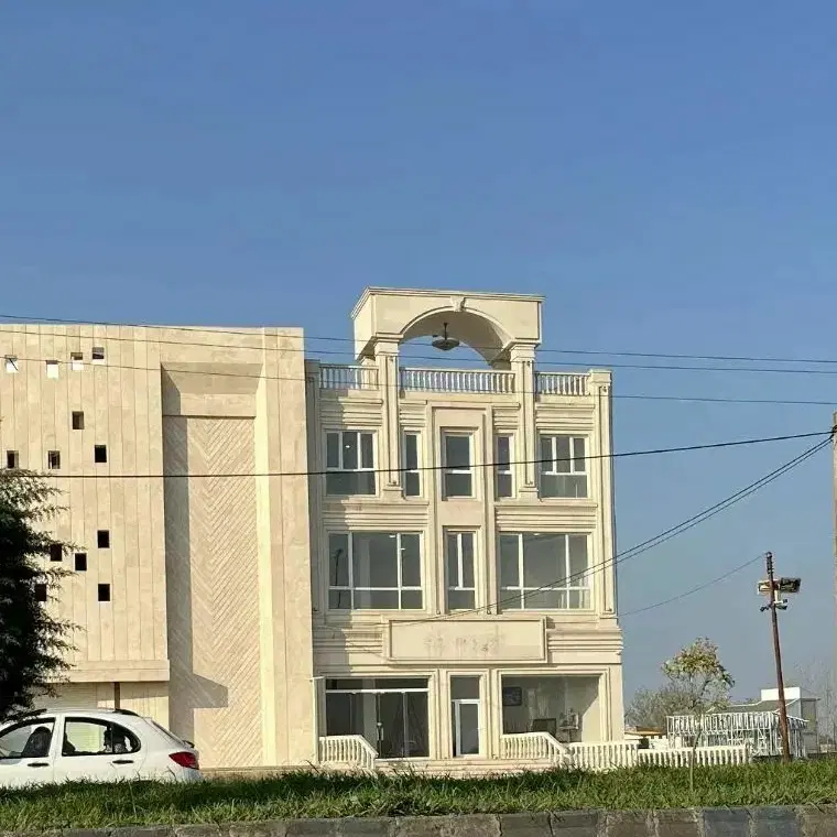 آپارتمان تجاری بر اتوبان رشت انزلی کمربندی خمام