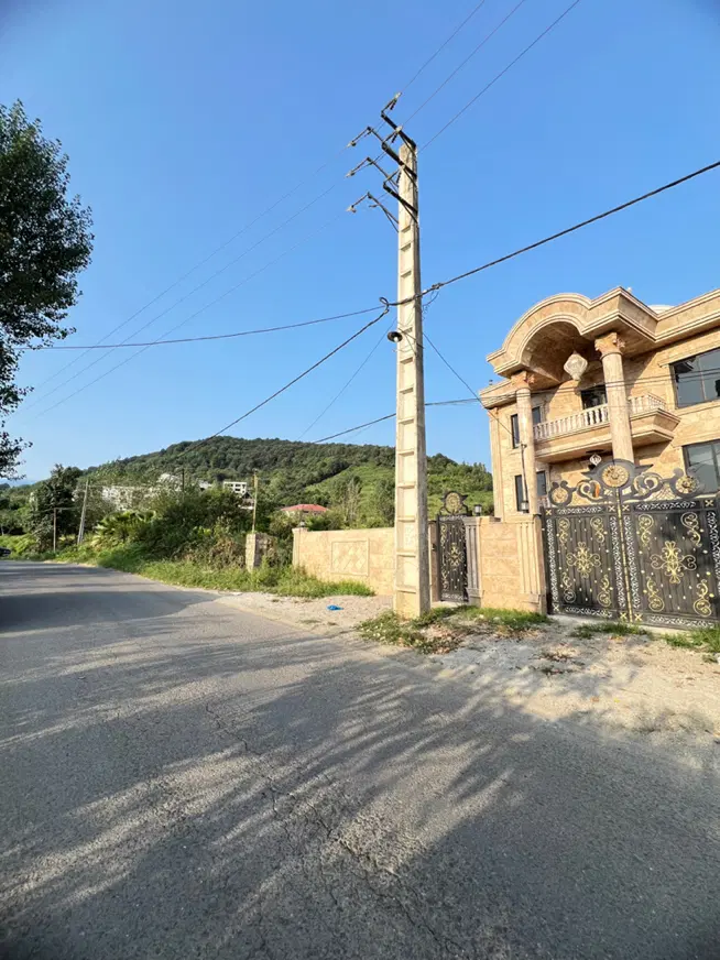 ۳۱۰ متر زمین مسکونی جنگلی بر خیابان ۱۵ متری