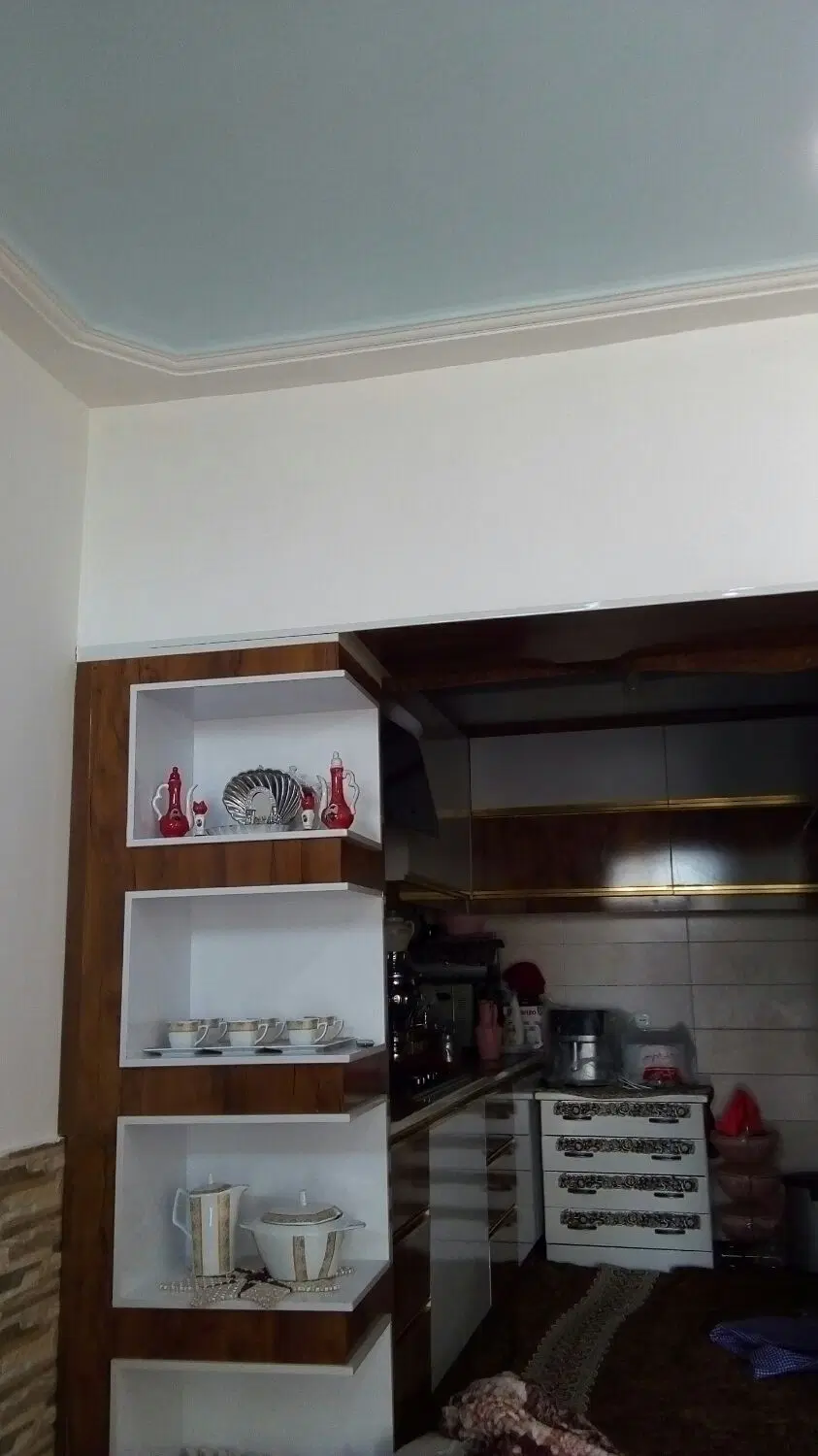 خانه ویلایی دوطبقه کامل ویک زیرزمین قابل نشیمن