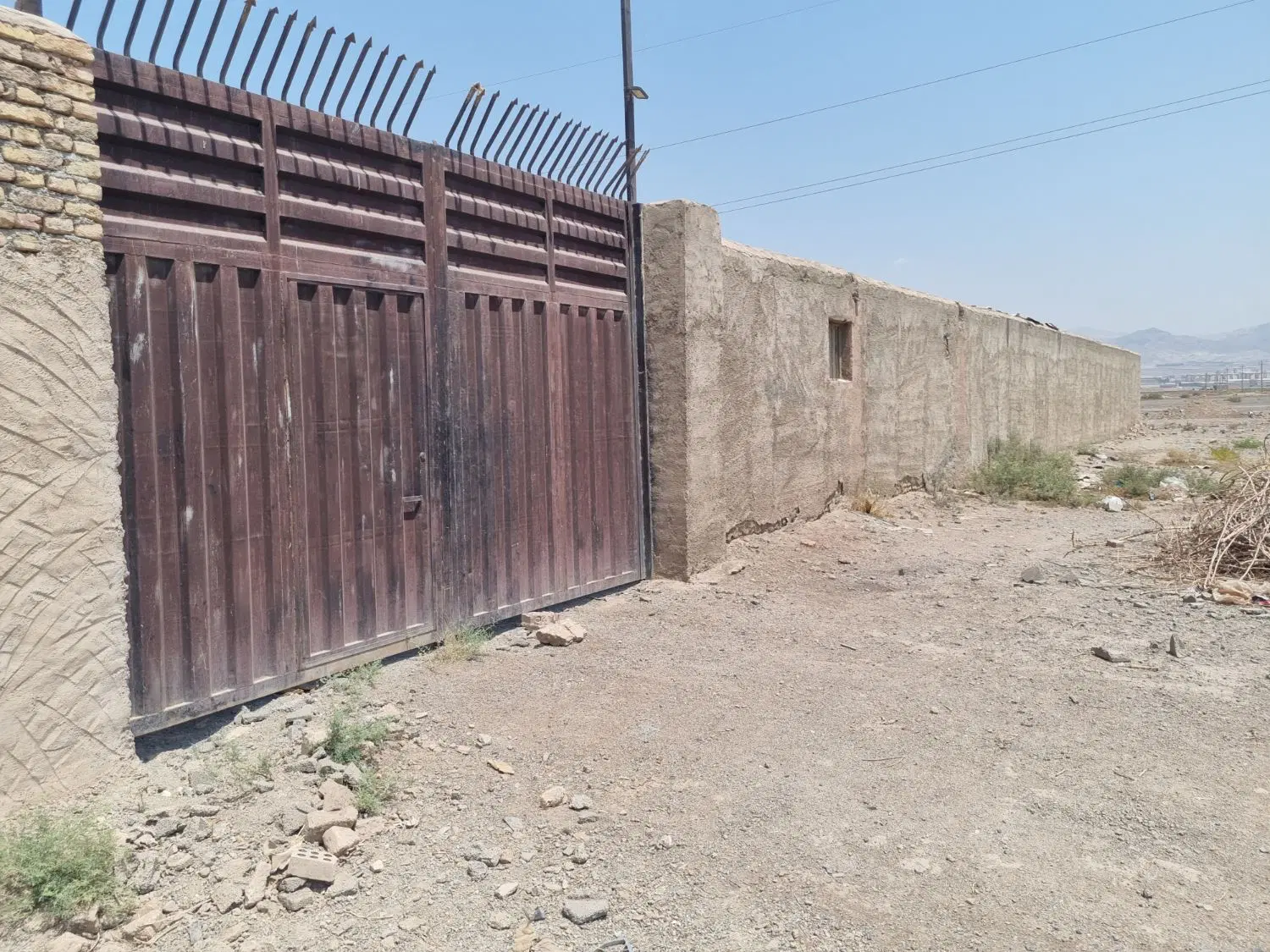 چهار دیواری اجاره۴هزار متر