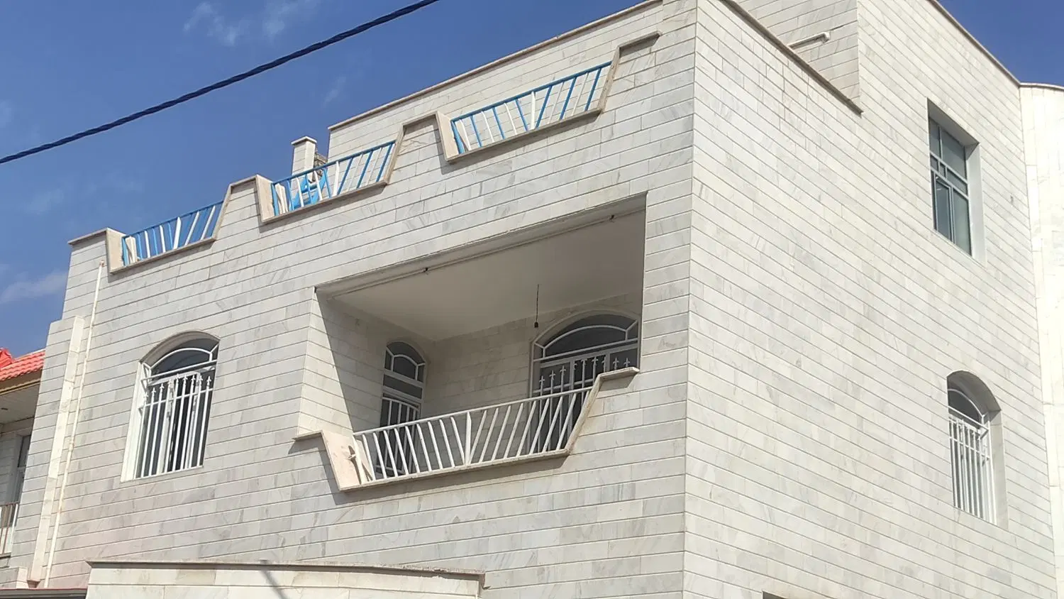 اجاره آپارتمان ۱۱۰ متری ۲ خواب شهرک فجر فاز ۲